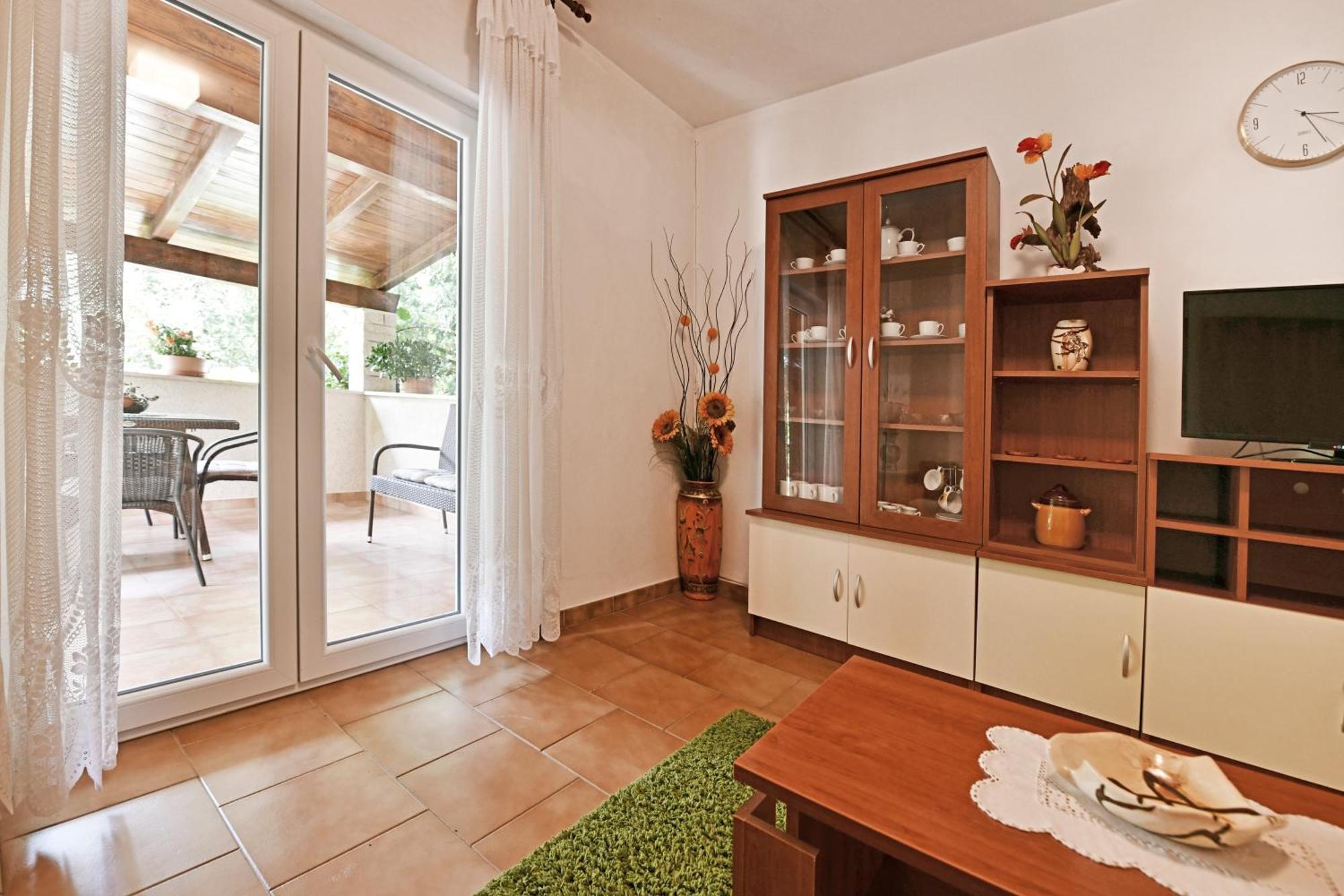 פורץ Apartment Slavica Vrvari חדר תמונה
