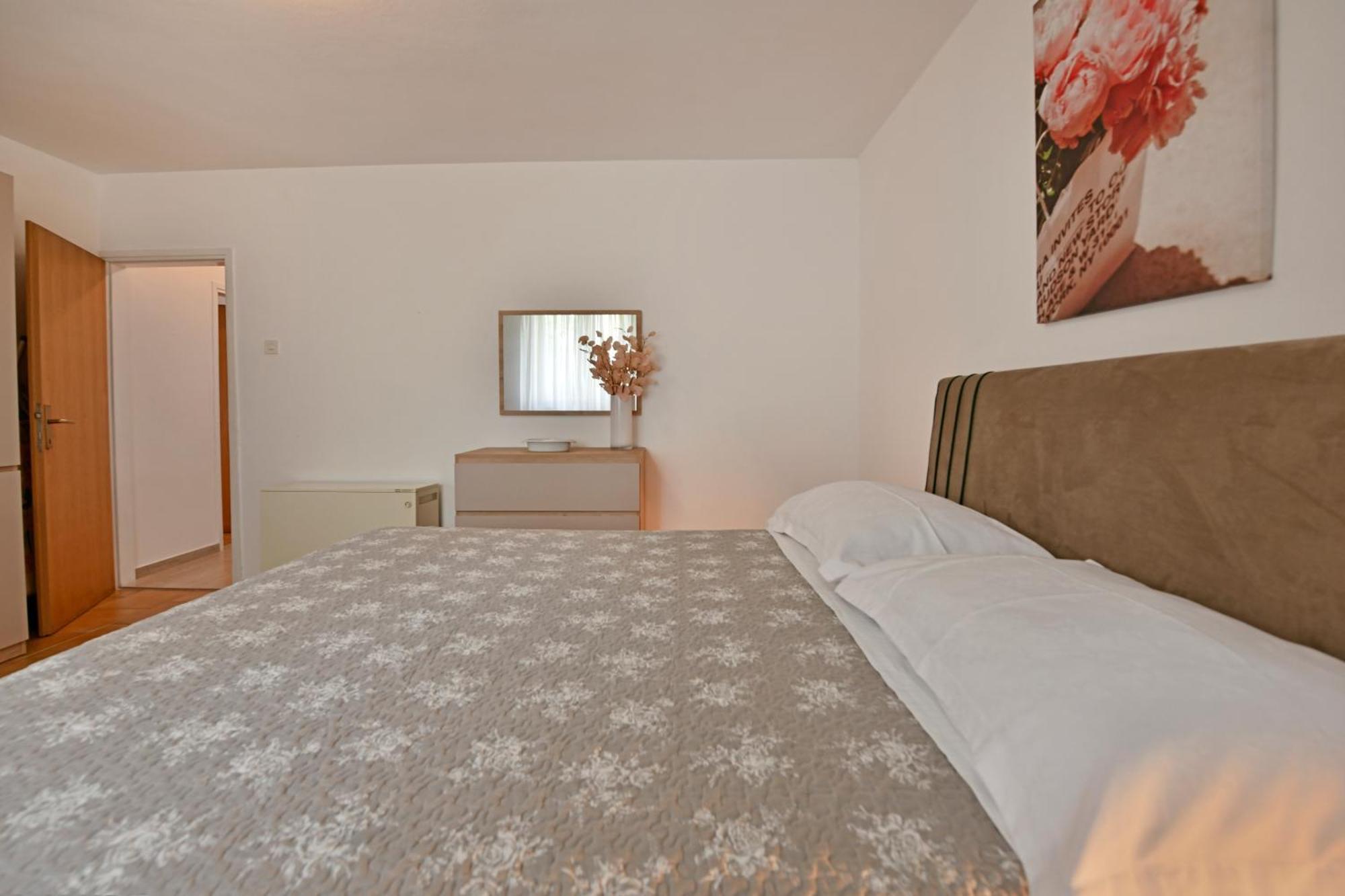 פורץ Apartment Slavica Vrvari חדר תמונה
